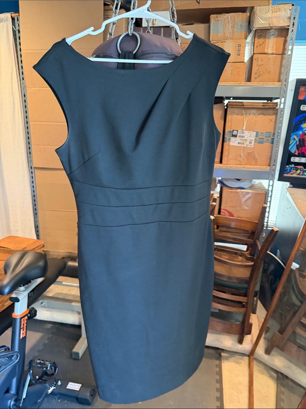 Ann Taylor Black Sleeveless Sheath Dress